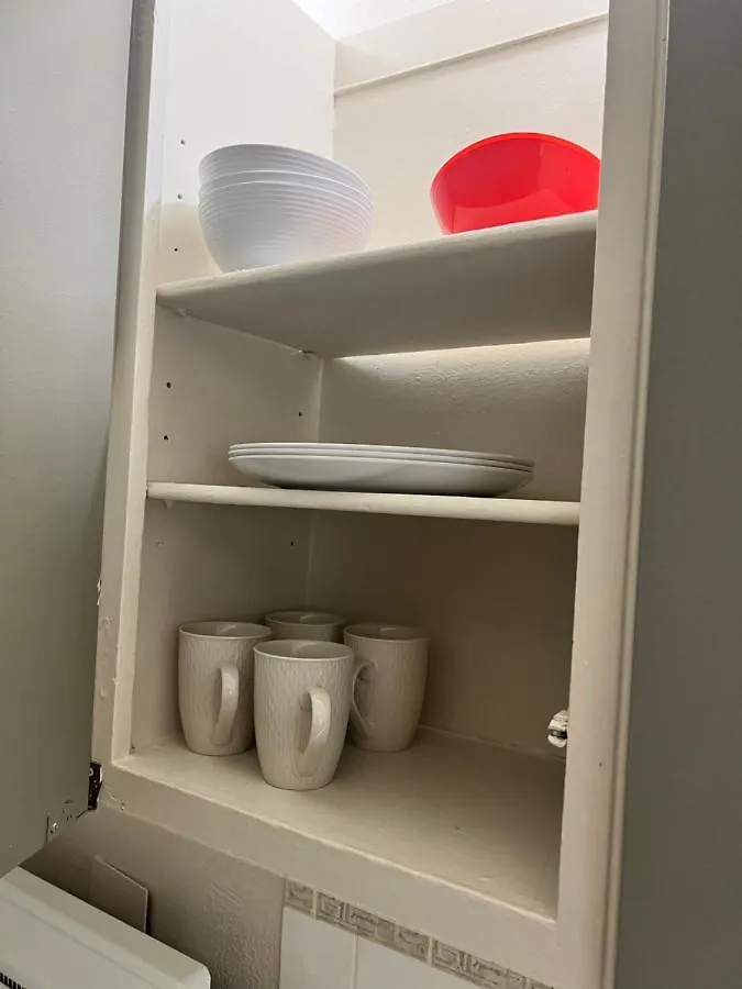 Room In Edmonton*Wifi*Netflix*Tv*Parking Homestay szállás Edmonton